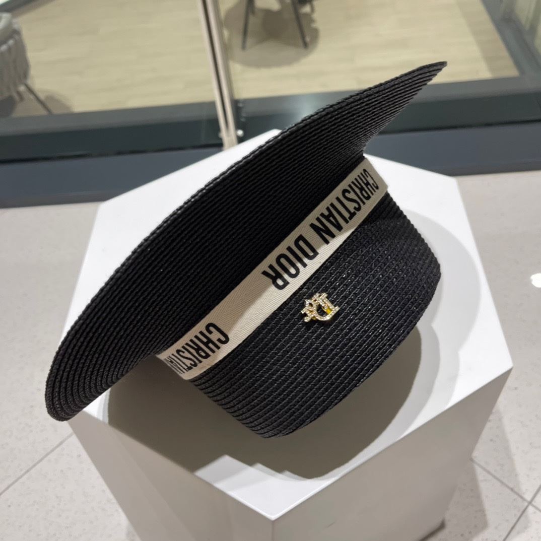 Christian Dior Caps